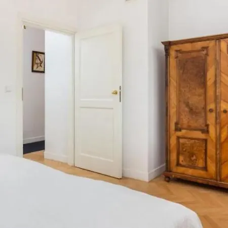 Bao Suites *